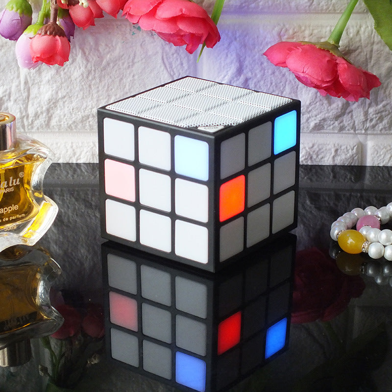 Square LED Emitting Bluetooth Speaker Smart Wireless