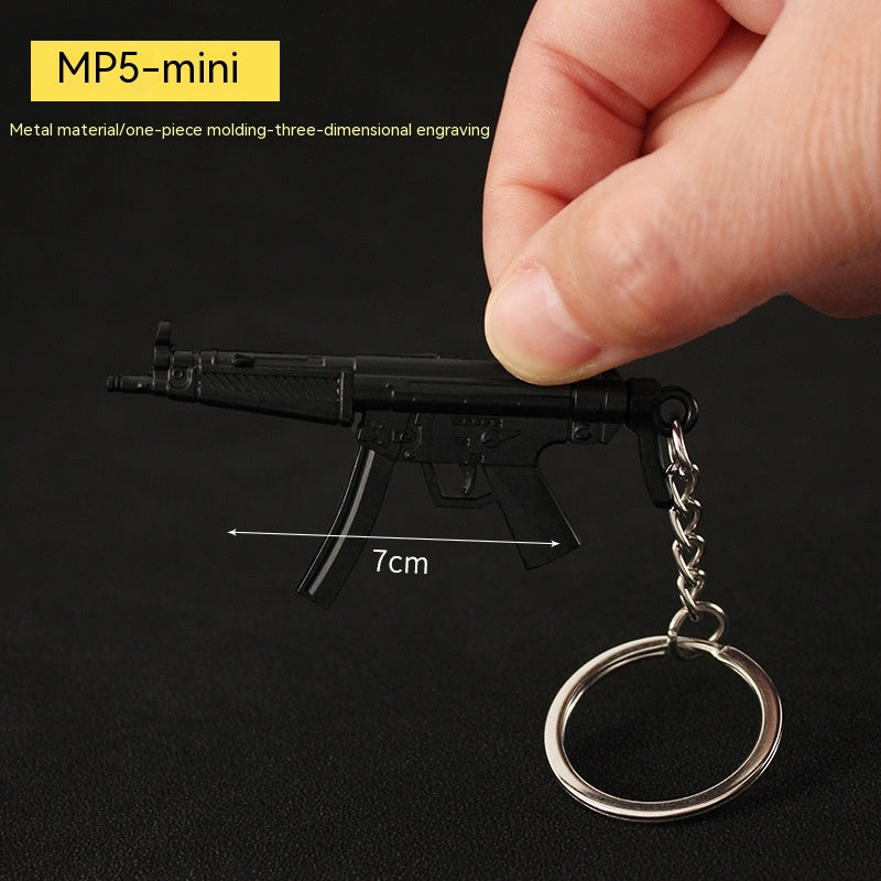 Peace Chicken Weapon Peripheral Mini Pendant MP5 All-metal Model Toy Gun Model Keychain Pendant 7cm