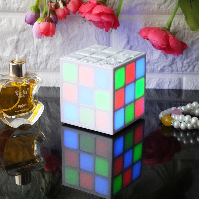 Square LED Emitting Bluetooth Speaker Smart Wireless