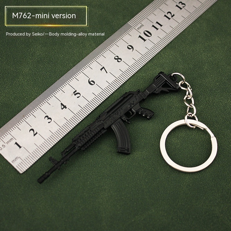 Mini Weapon Keychain M762 Toy Gun Model Ornament